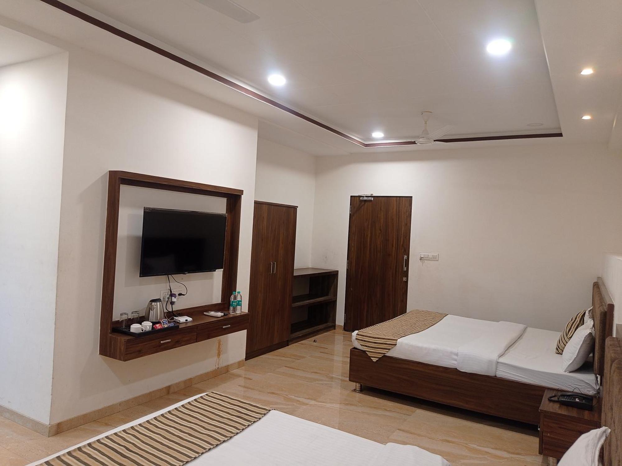 Sun Stone Hotel & Club - Jawai Sheoganj Luaran gambar