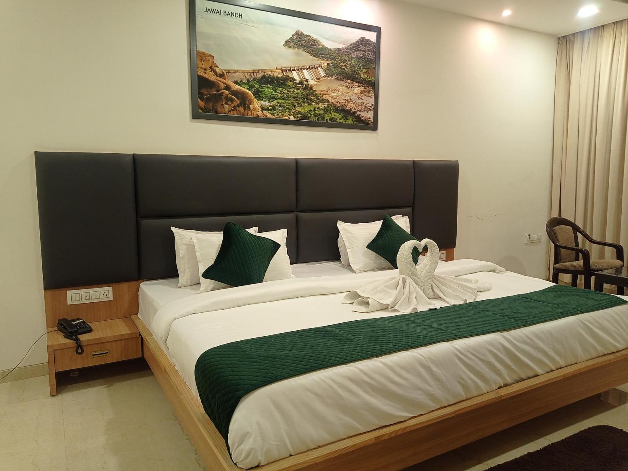 Sun Stone Hotel & Club - Jawai Sheoganj Luaran gambar