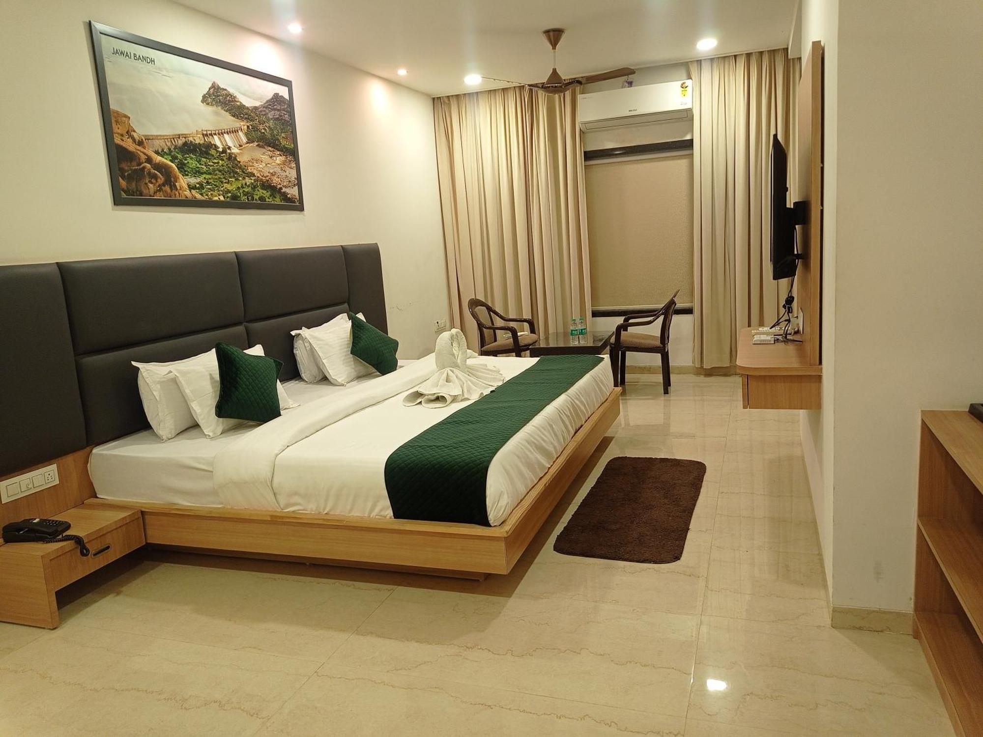 Sun Stone Hotel & Club - Jawai Sheoganj Luaran gambar
