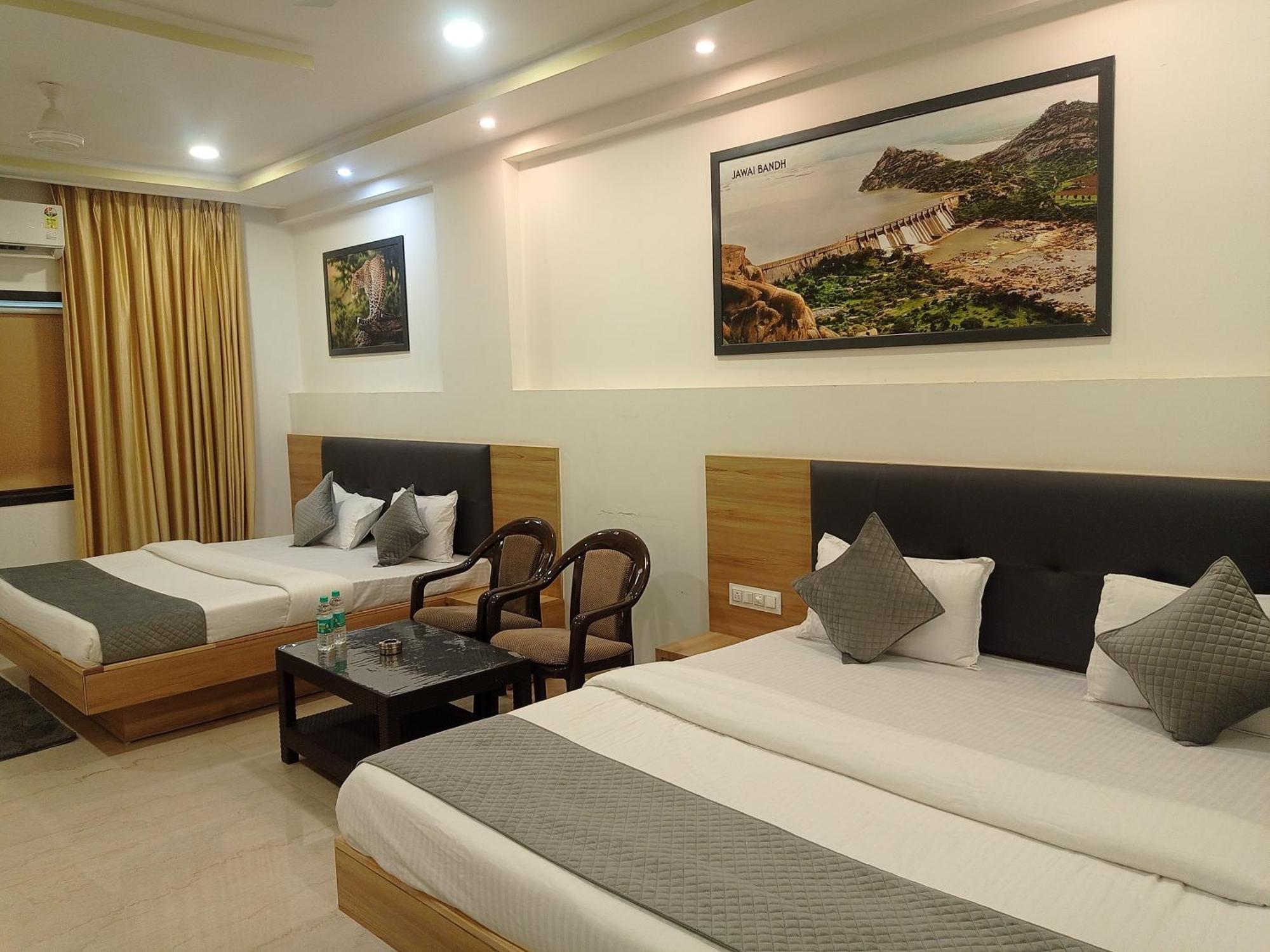 Sun Stone Hotel & Club - Jawai Sheoganj Luaran gambar