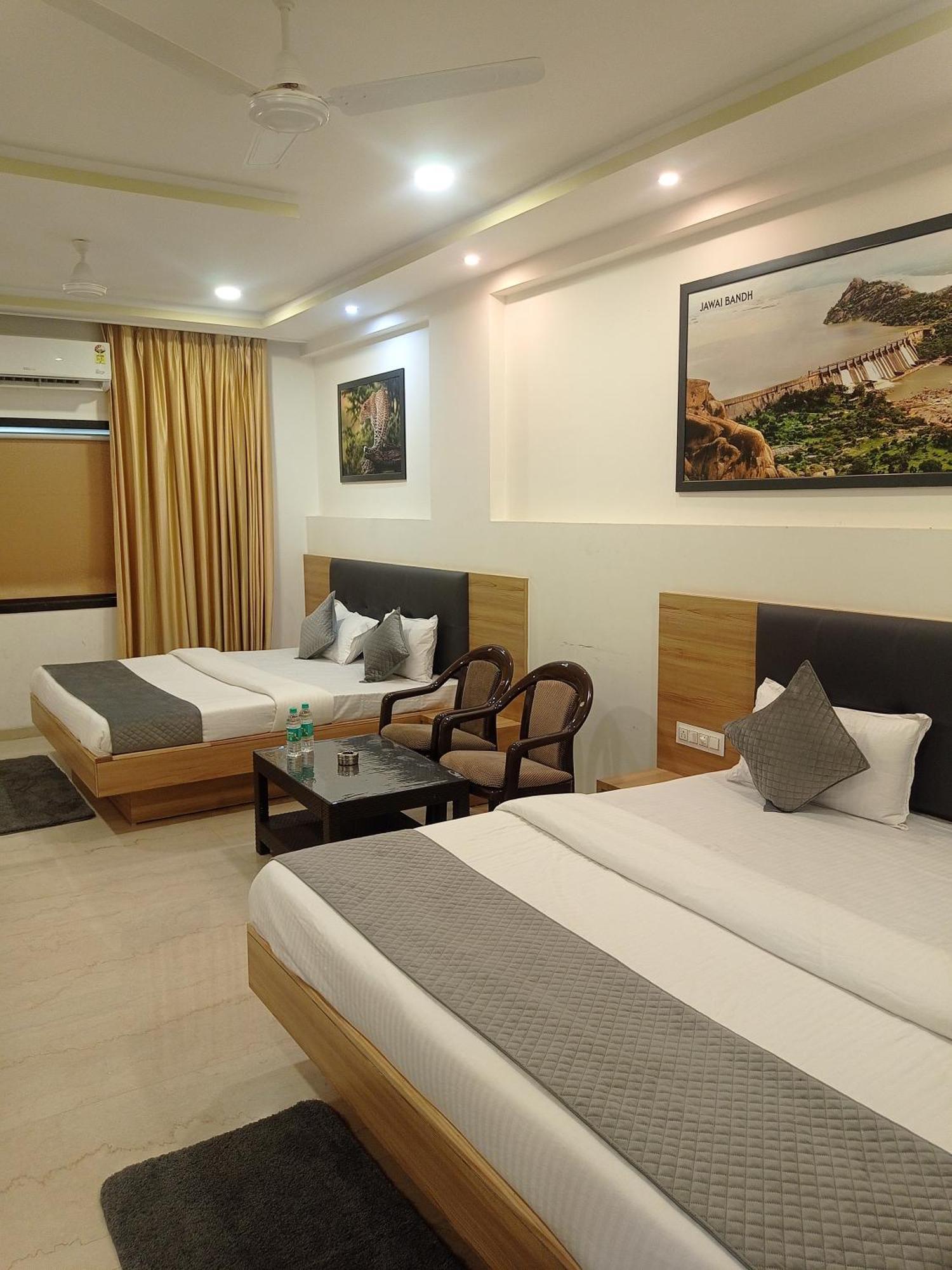 Sun Stone Hotel & Club - Jawai Sheoganj Luaran gambar