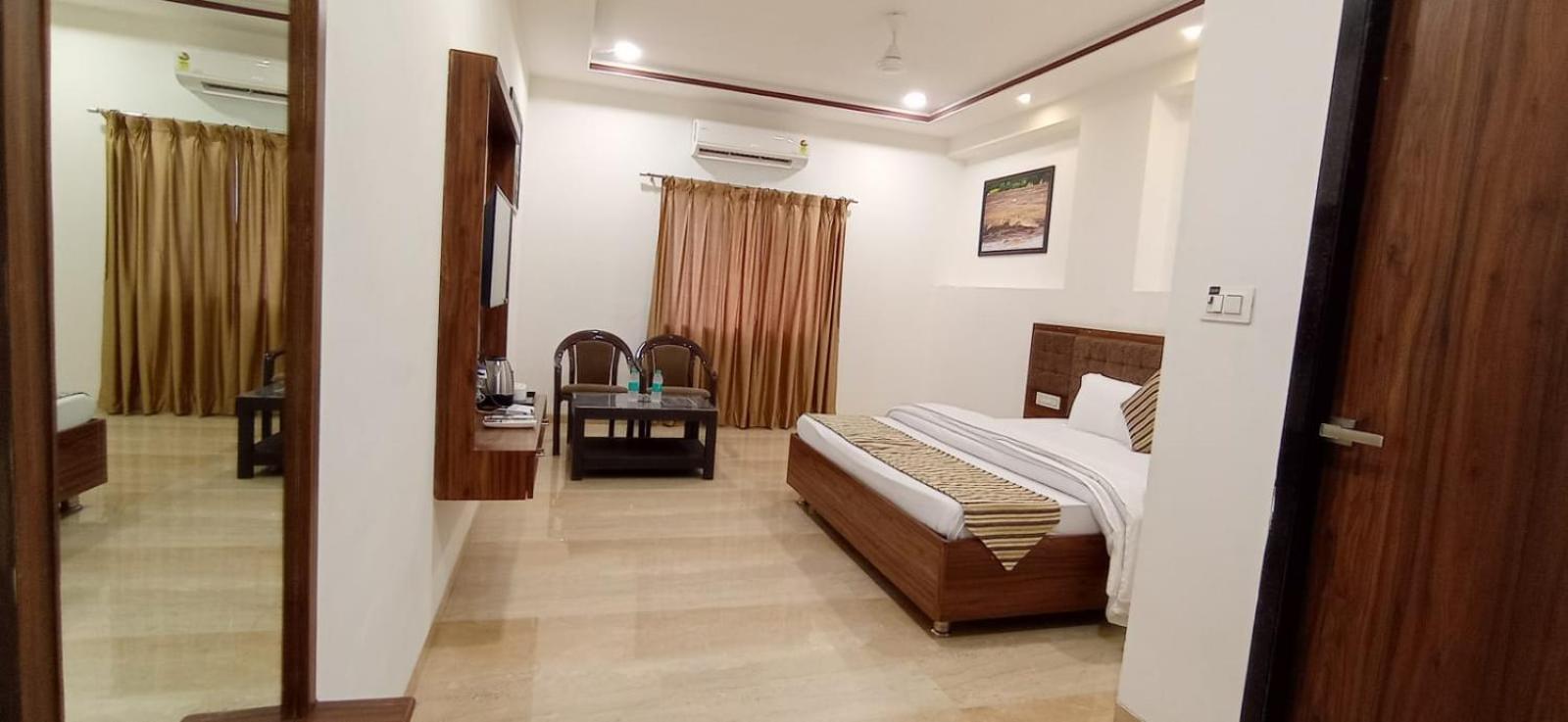 Sun Stone Hotel & Club - Jawai Sheoganj Luaran gambar